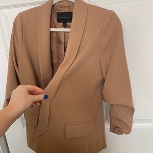 Banana Republic women’s warm brown blazer